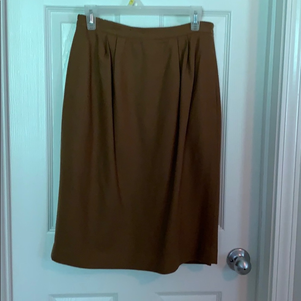 Knee length skirt